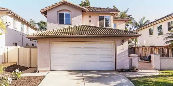 4651 Calle Del Greco