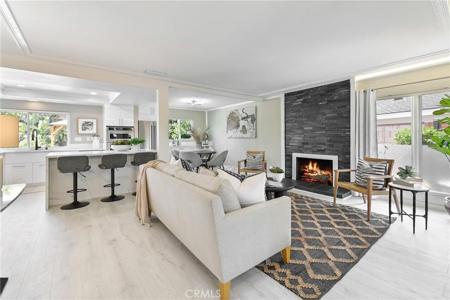 2798 Redwing Circle