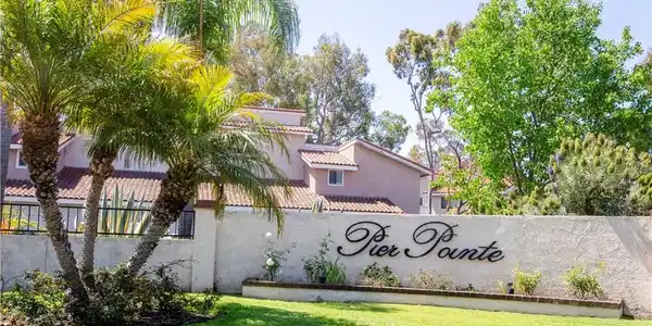 7445 Seastar Drive