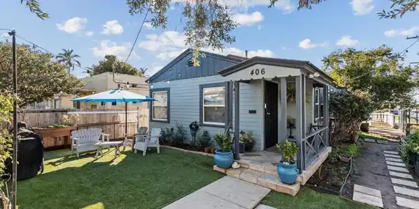 406 G Ave