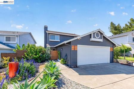 365 Waterview Pl