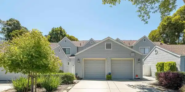 3743 Northridge Dr