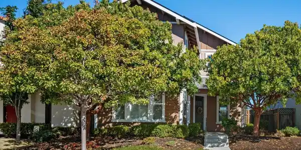 18599 McClellan Circle