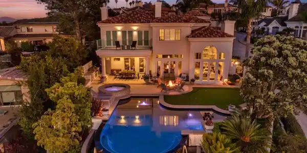 3930 Torrey Hills Lane