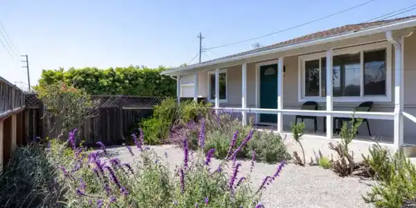 870 Portola Drive