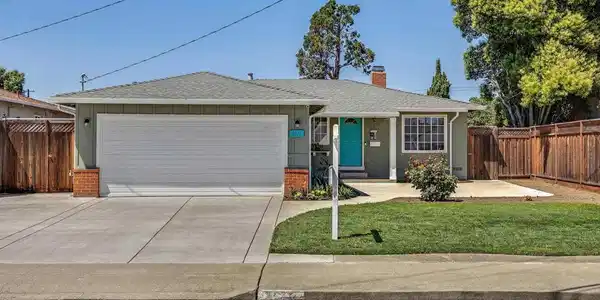 4577 Bianca Dr