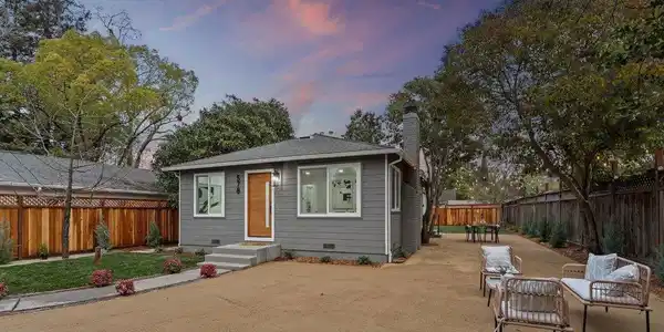 578 Green Manor Court