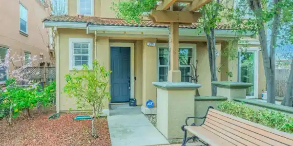 225 Montevina Way