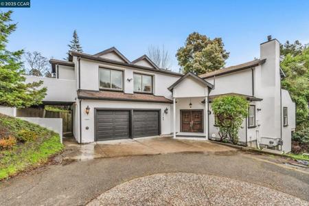 2785 Butters Dr