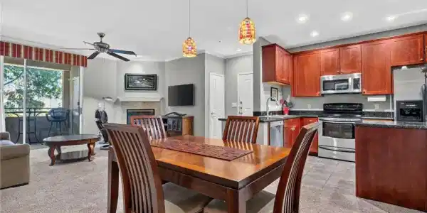 22681 Oakgrove
