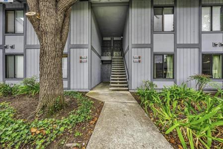 6266 Joaquin Murieta Ave