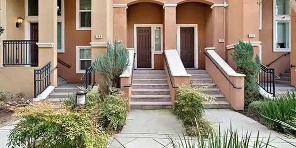 276 Currlin Circle