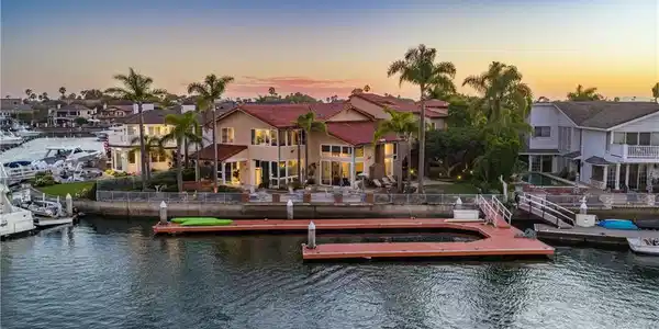 16932 Coral Cay