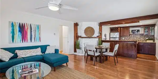 644 Manhattan Beach