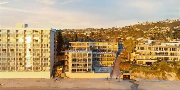 1585 S Coast