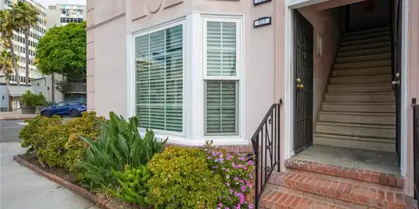 102 Lime Avenue