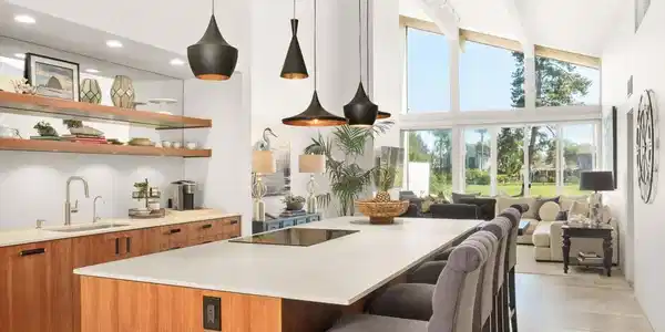 119 Via Coronado