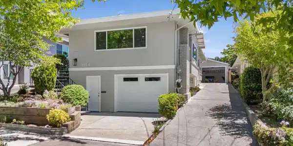 3914 Laguna Ave
