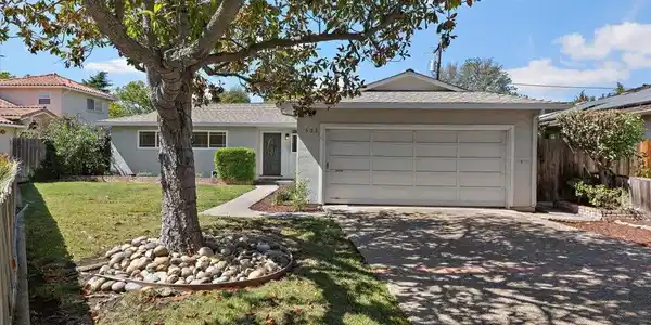 622 Wellsbury Way