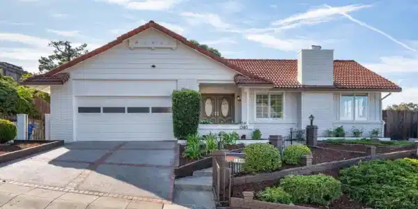 1340 Manzanita Drive