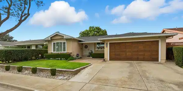 3155 Mackenzie Pl