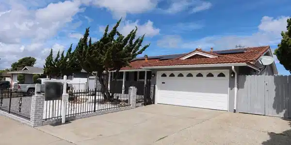 2057 Rosedale