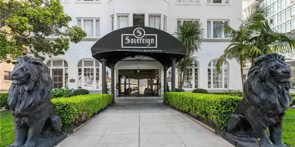 360 W Ocean Boulevard