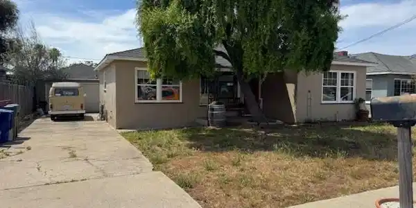 1065 Sunset Drive