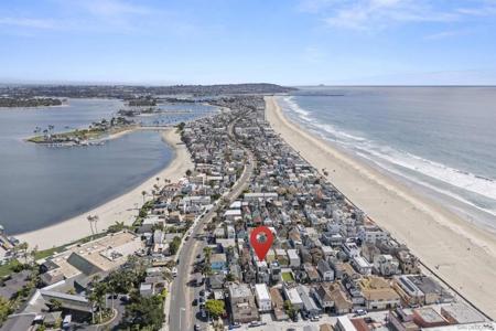 749 Zanzibar Ct