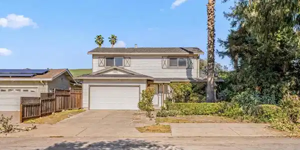 2178 Ashwood Lane