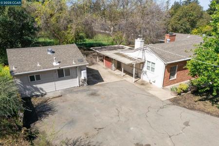 1561 Farm Bureau Rd