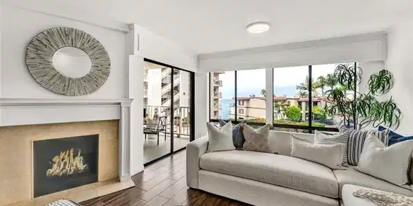 423 Avenida Granada