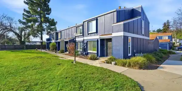 14 El Capitan Ln