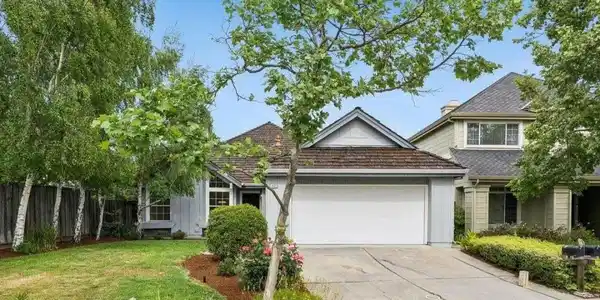 1402 Dominica Lane