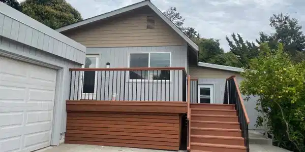 114 Baxter St