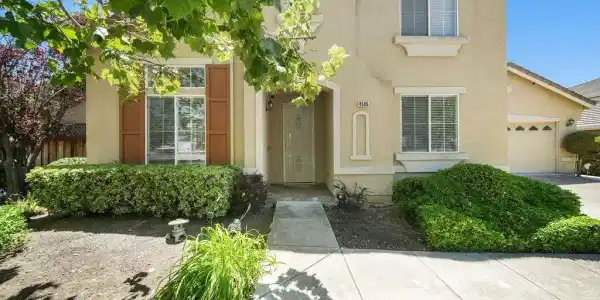 4505 Wagon Trail Way