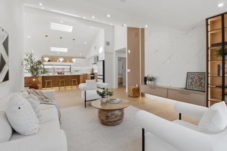 1292 Sunrise Way