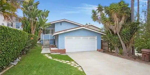 34561 Calle Portola