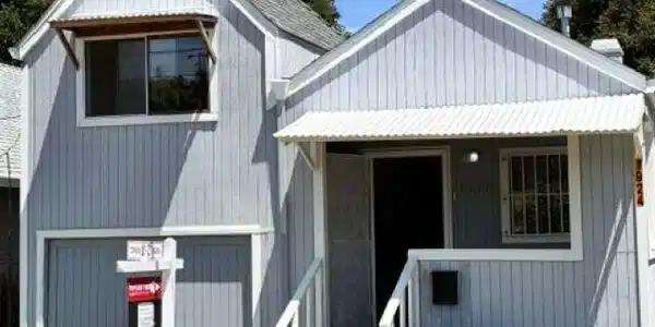 1924 Marin Street