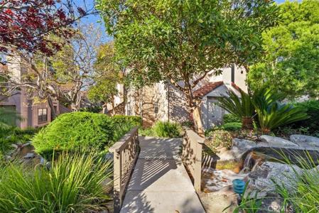 1044 Calle Del Cerro
