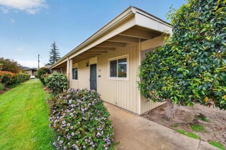 288 Hacienda Carmel
