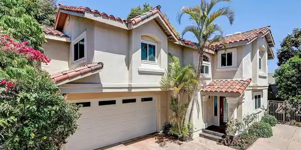2007 Belmont Ln
