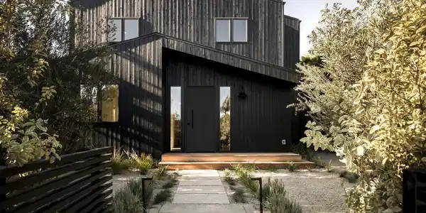 709 Vernon Avenue
