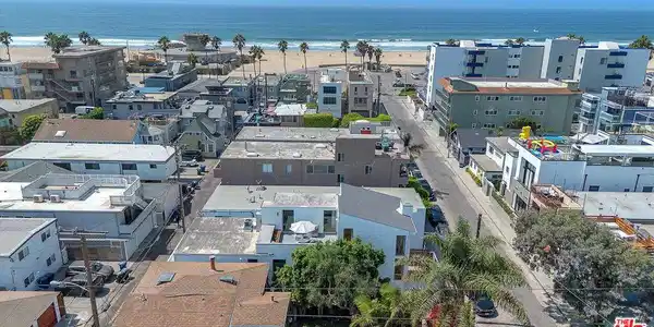 34 S Venice Boulevard