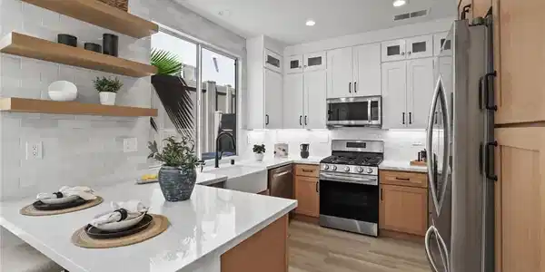 7 Allaire Way