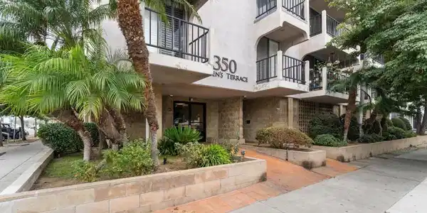350 Cedar Avenue
