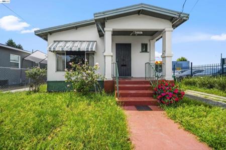 10737 Pearmain St