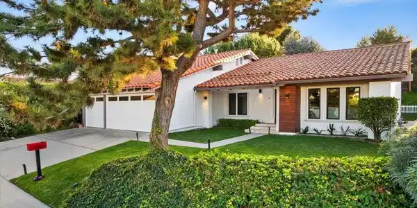 4142 Roessler Court