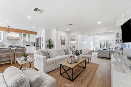 5308 W 142nd Place