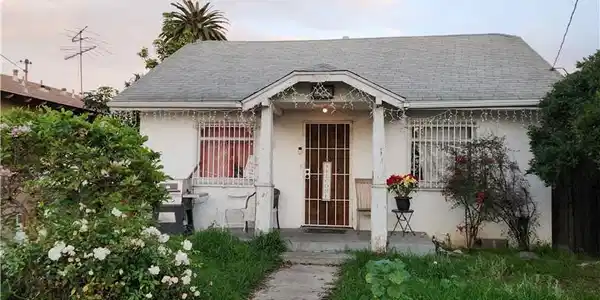 12618 Freeman Avenue